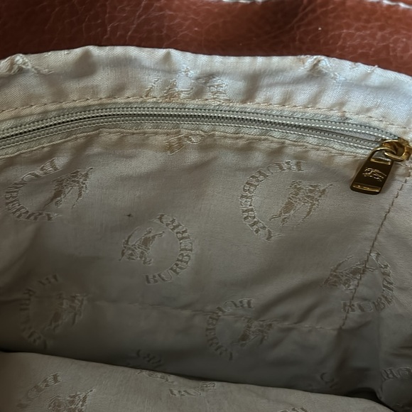AUTHENTIC BURBERRY HANDBAG TOTE - Picture 5 of 8